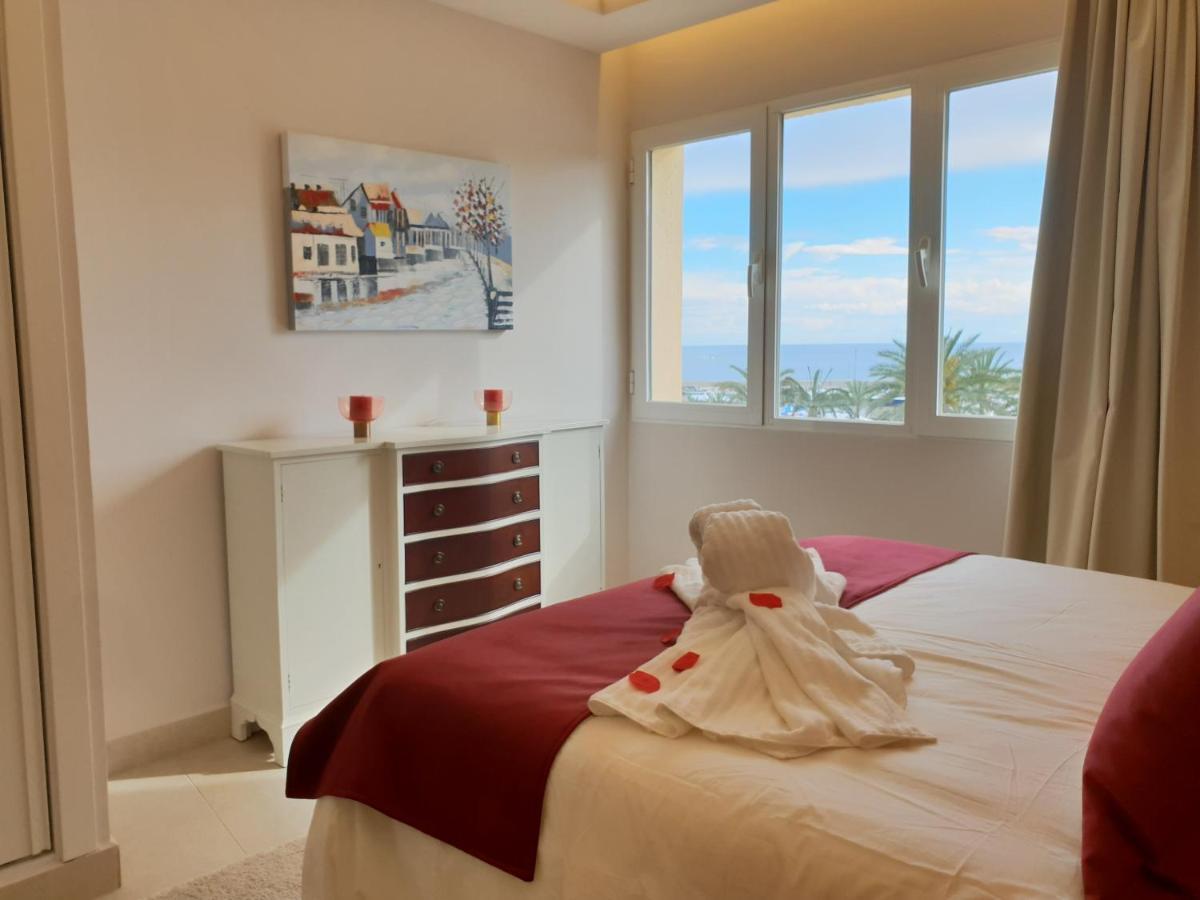 Fantastic Apartment In Front Of The Sea & Marina Estepona Exterior photo
