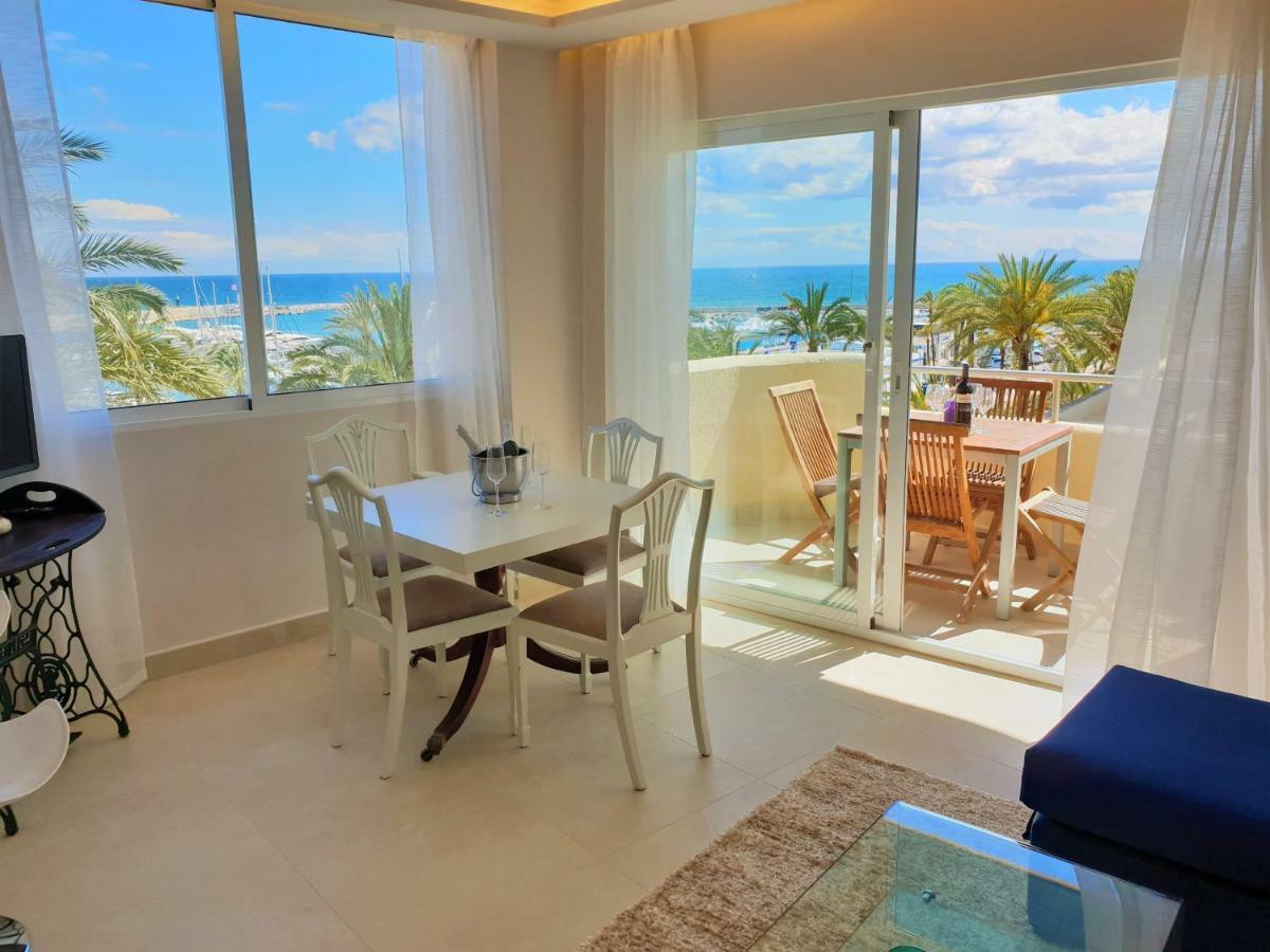 Fantastic Apartment In Front Of The Sea & Marina Estepona Exterior photo